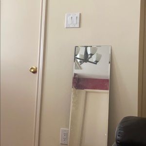 Meet your Posher, Eliseo